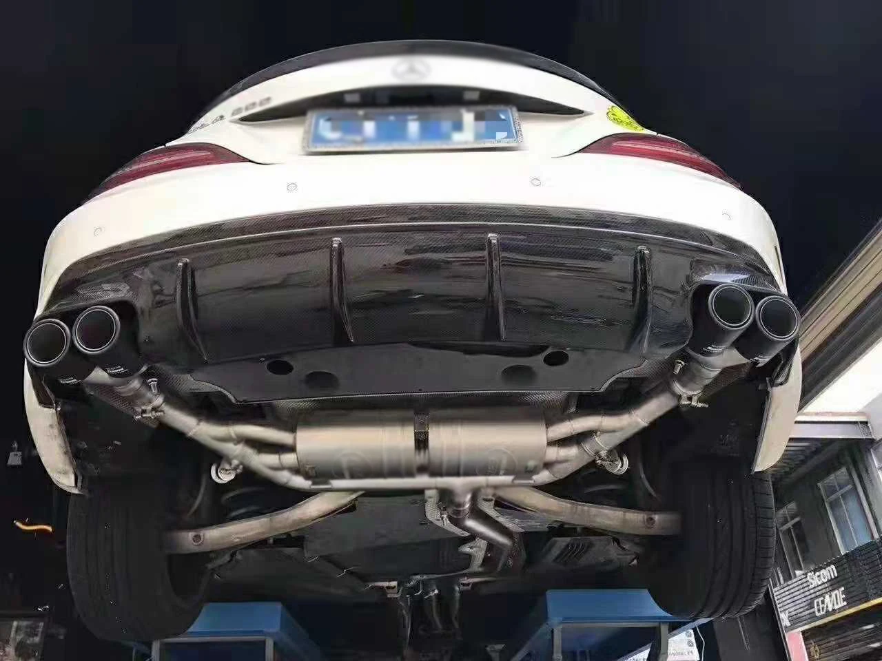Carbon Fiber Rear Diffuser for Mercedes Benz W117 CLA 45 AMG