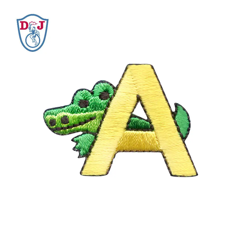 Нашивка с алфавитом 26 букв аппликация наклейки вышивкой утюгом значки именем на заказ вышивка одежды персонализированный логотип