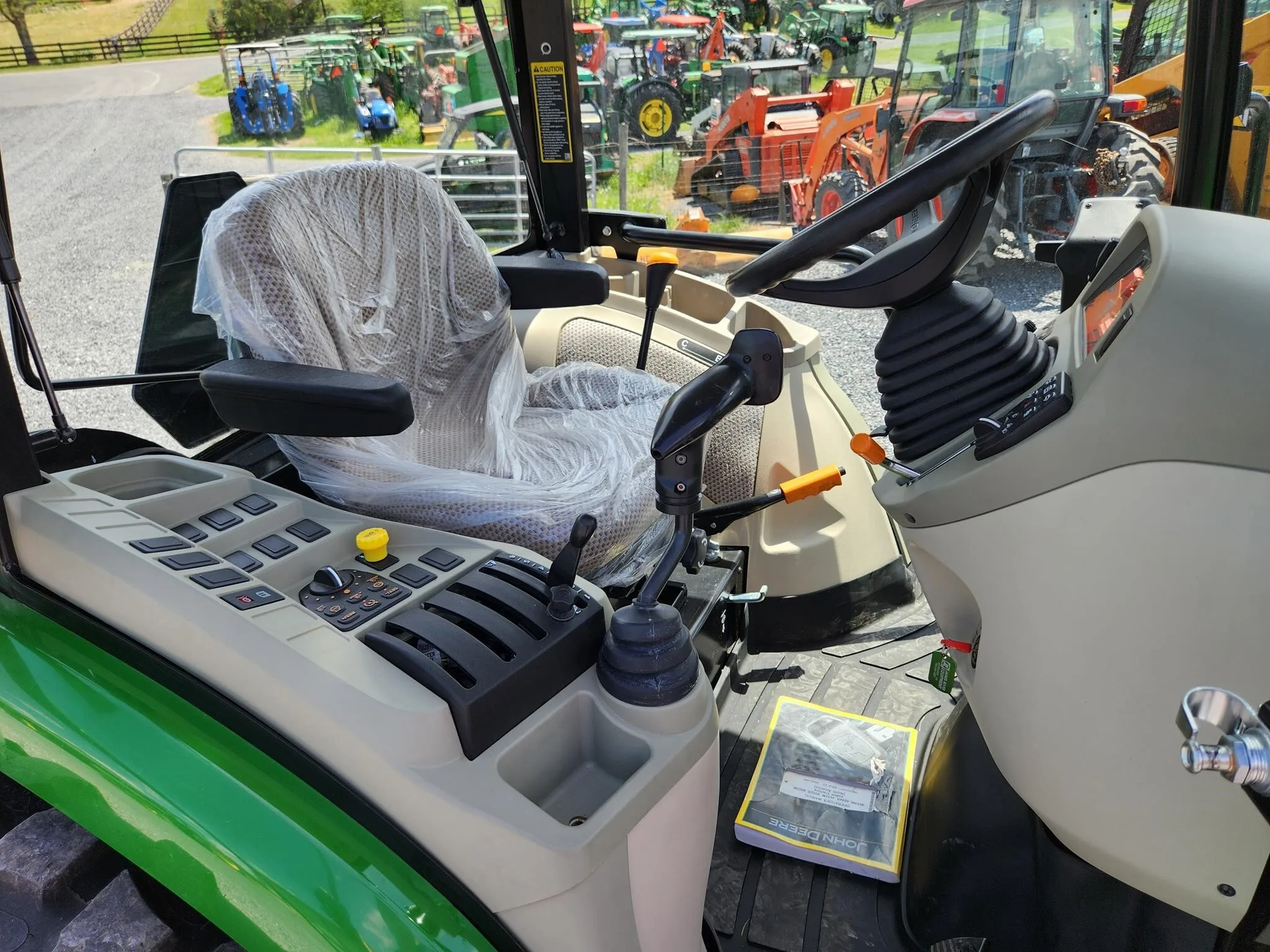 2018 John Deer 4044R Tractor For Sale