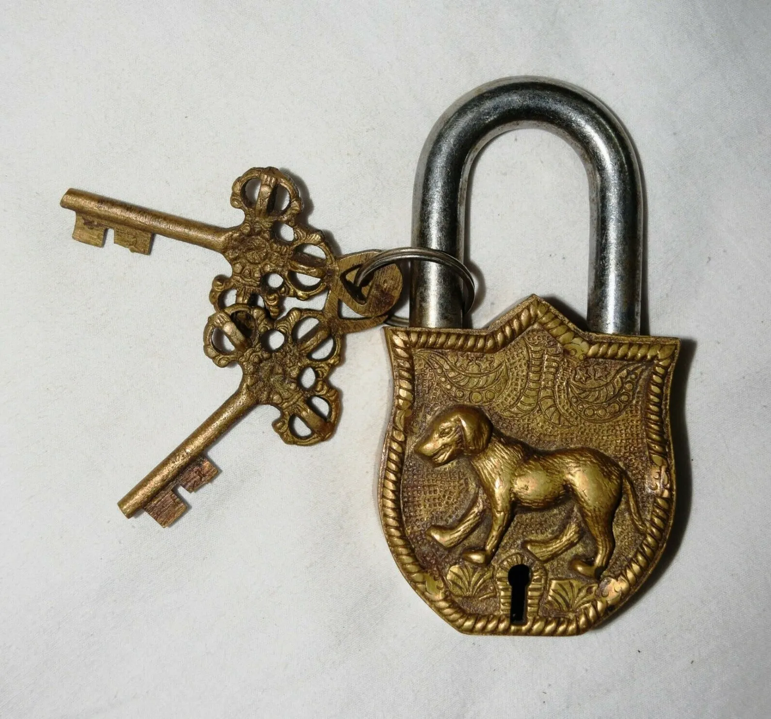 Old European Design Padlock Sea Captain Lock Old Style Padlock Medieval & Western Collections, Fully Functioning Brass Lock