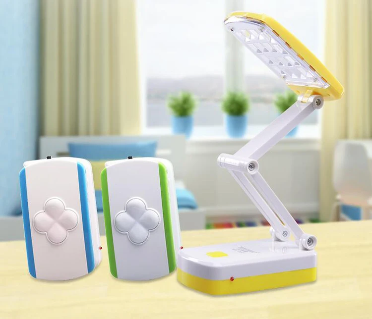 2018 YOLOMO Folding Cute LED Rechargeable Table Desk Lamp