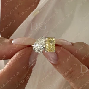2.5 Carat Pear Cut Lab Grown Diamond Toi Et Moi Engagement Ring with IGI Certification Yellow Gold