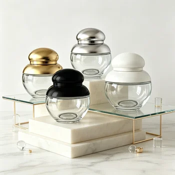 High-end 150g Glass Jars Set with Plastic Cap and Electroplated Accessories