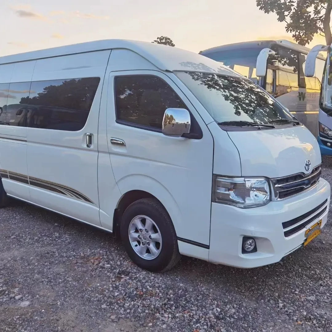 Second Hand To-yota Hiace 13 Seats Used Passenger Mini Bus Diesel ...