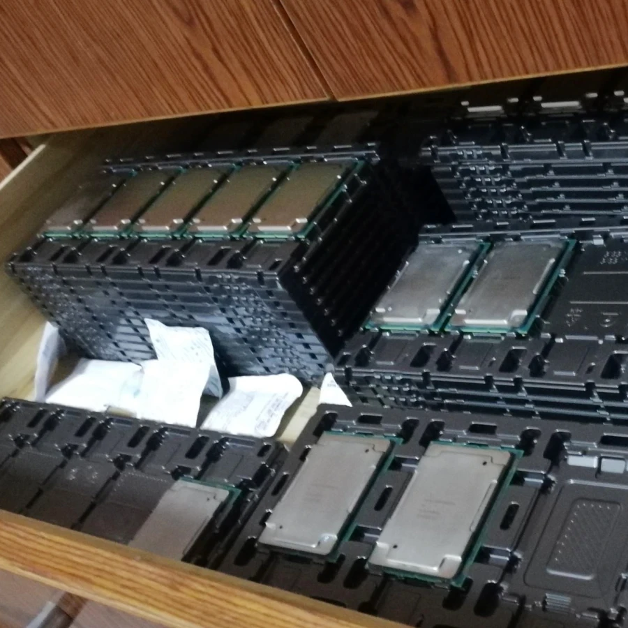 CPU Processor Xeon E5-4667 V4 18 Core 36 Threads 1DPC DDR4 2.2 GHz for Server Processors