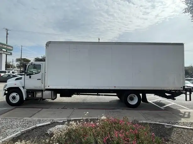 Высокопроизводительный грузовой автомобиль 2020 FOR-HINO 268A RHD/LHD с прямым ящиком готовый к отправке по всему миру