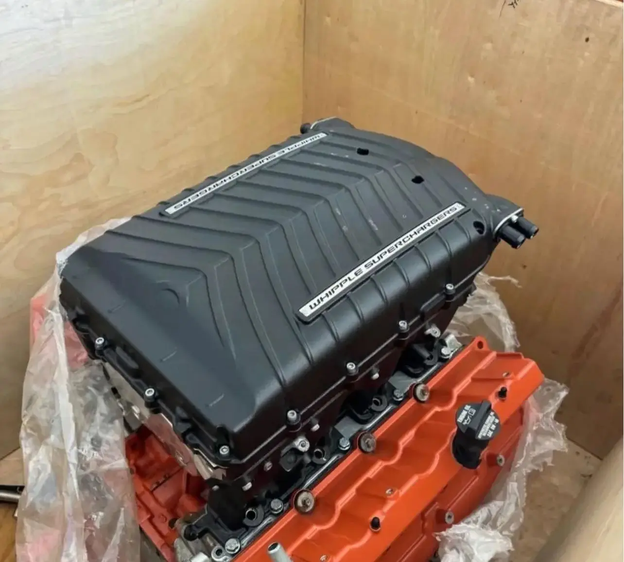 2.4L Turbocharged V8 car engines for sale to USA California  at cheap price with free shipping Buy 1 car engine and get one free
