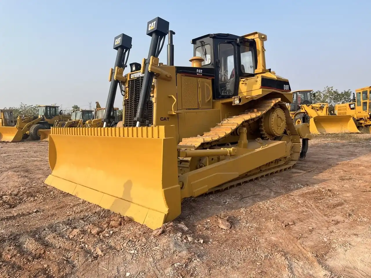 Бульдозер CAT D3C б/у бульдозер CAT/б/у cat D7G D7R для продажи