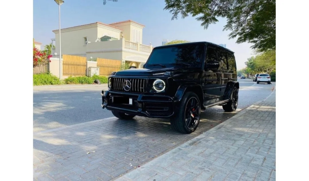 G63 v8. G63 v8