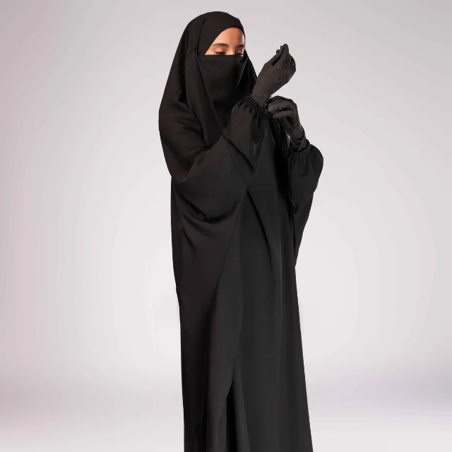 Wholesale Plus Size Islamic Modest for Muslim Women Spring Eid Ramadan  Floor Length Long Sleeves Hijab Outfit Premium Fabric