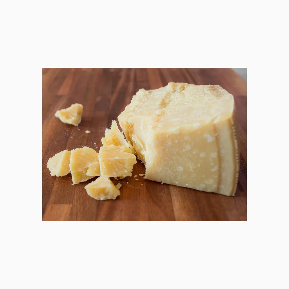 High Quality Shredded Mozzarella Cheese At Wholesale Price/mozzarella