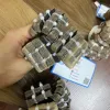 Varios