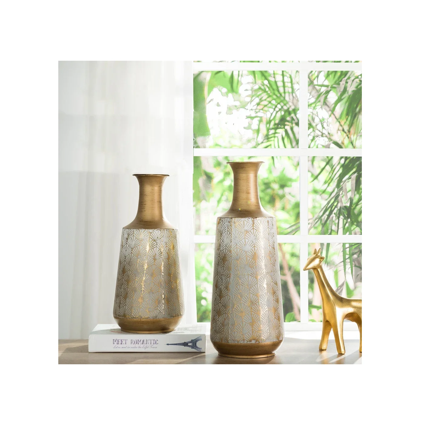 Direct Supplies Flower Planters Best Interior Decoration Metal Design Planter for Living Room and Wedding Trendy Vases