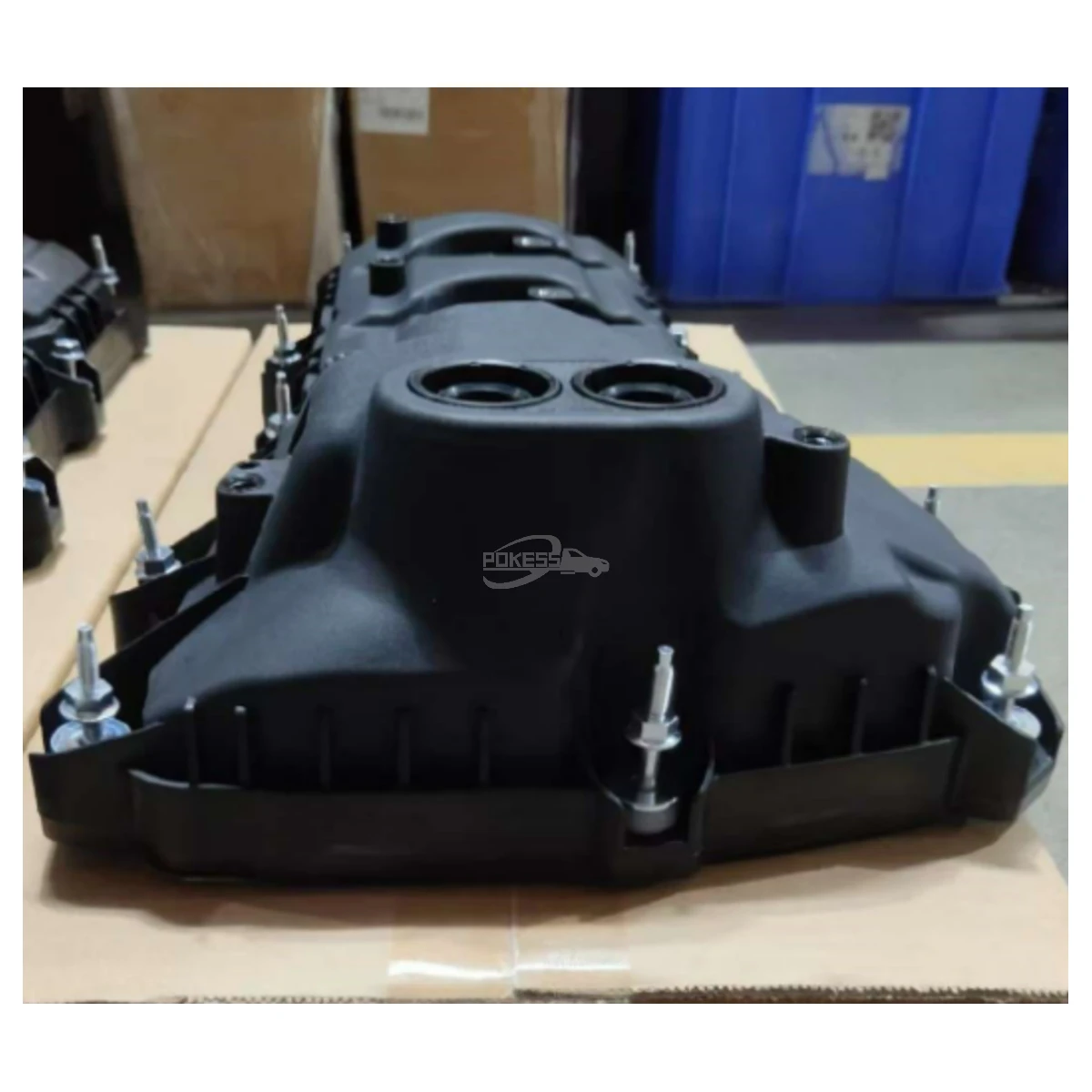 BR3Z6582G BR3E6K271DA 5126246 BR3Z6582C BR3E6K271CA Valve Cover R for ... — 2