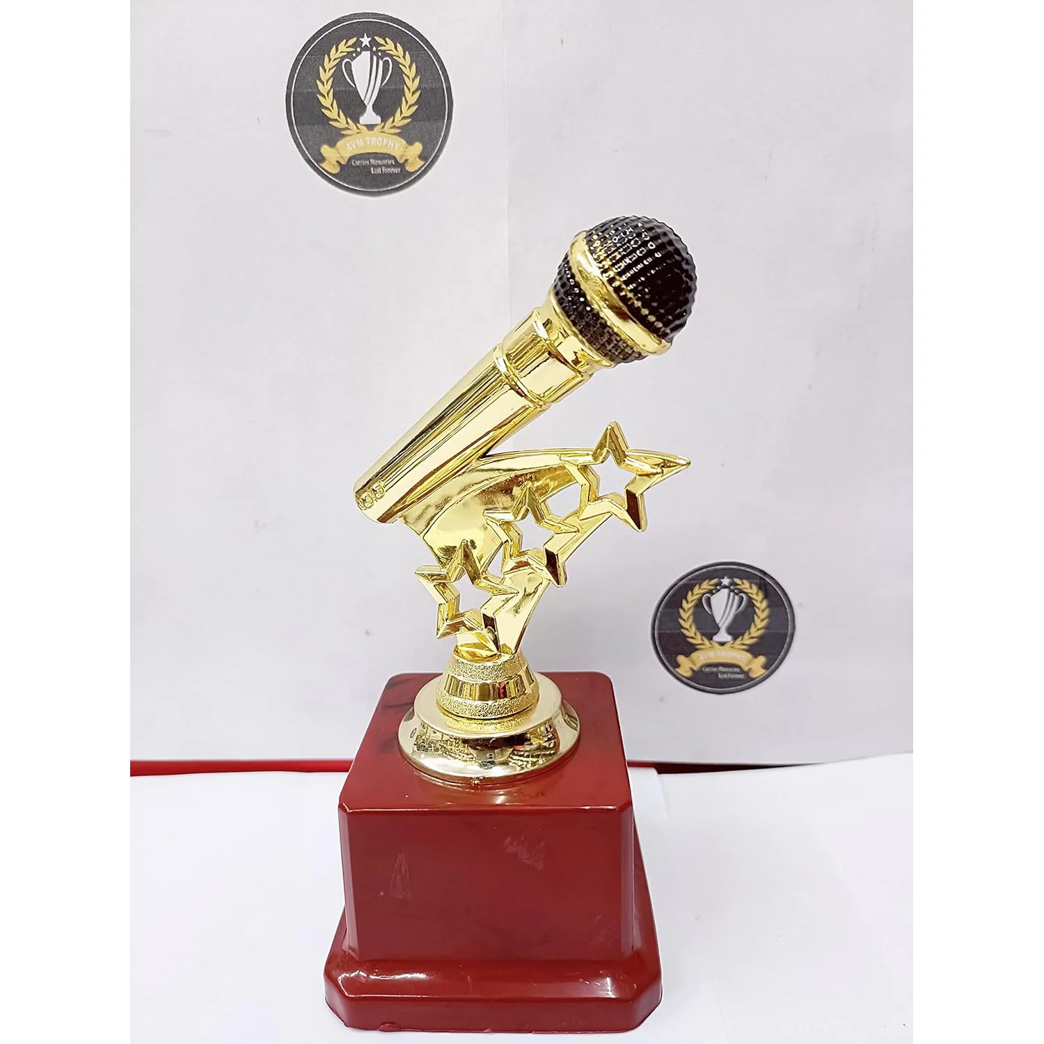 Latest Trophy Extravagant Custom Engraving Gold Crystal Metal Music Note Plaque Award for Best Singer Trophy & Recognition Award