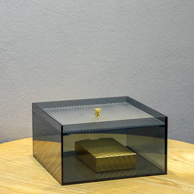Acrylic box with lid (1).jpg