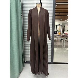 2025 Latest Design Women's Pleated Abaya High Quality Fashion Loose Arabic Abaya Solid Color Ladies Elegant Abaya