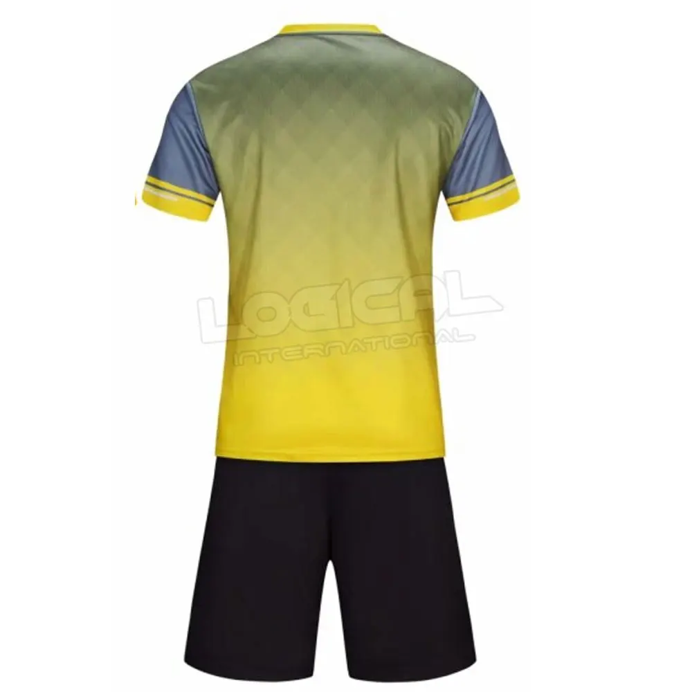 New High Quality Custom Made Soccer Uniform Set Hot Selling Plain
