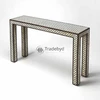 Available in different Colors