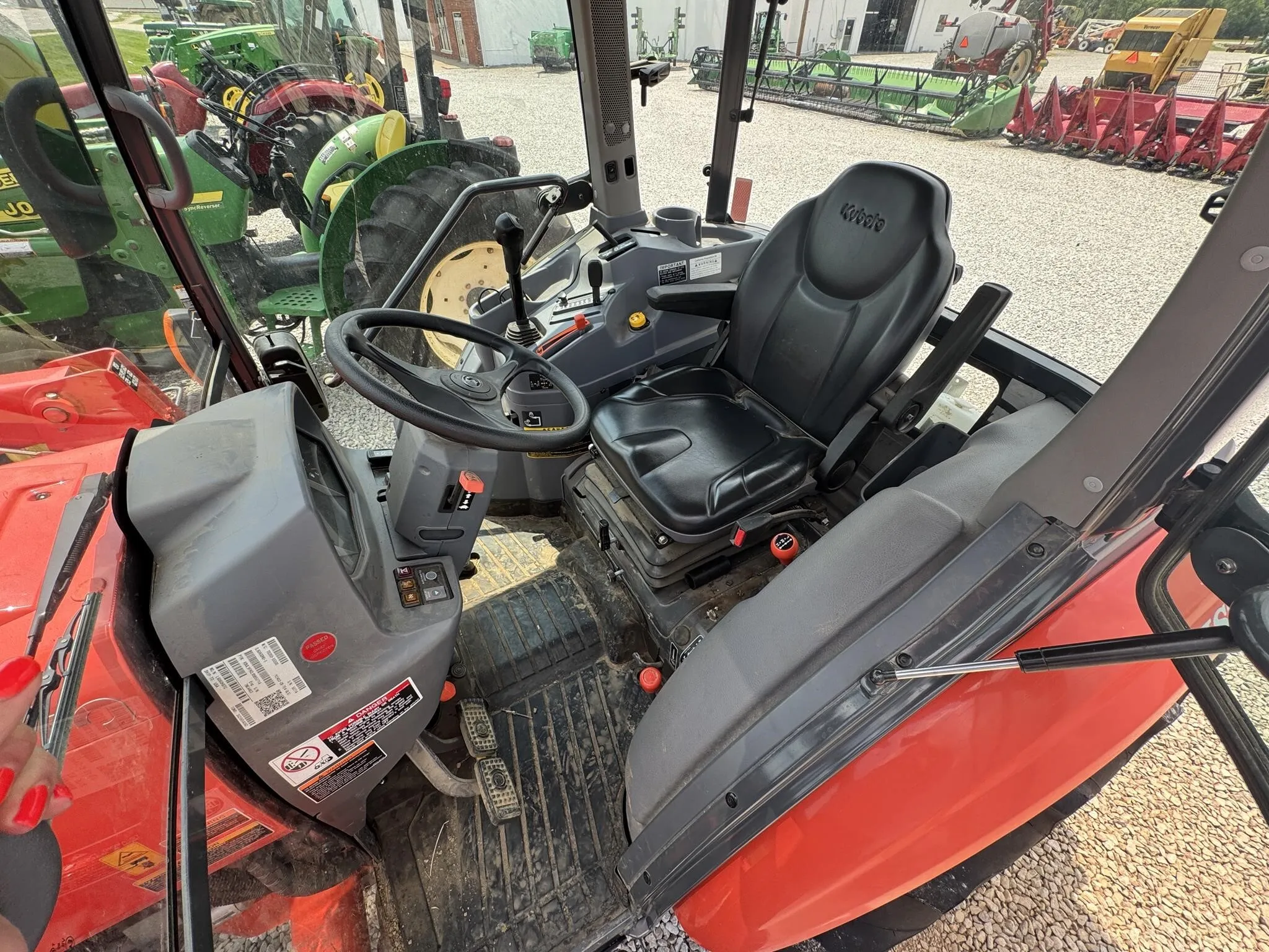 For L6060 4WD Wheel Tractor 70HP Farm Core Components (Engine Pump Gearbox Bearing) High Gear Drive 3-Year Warranty