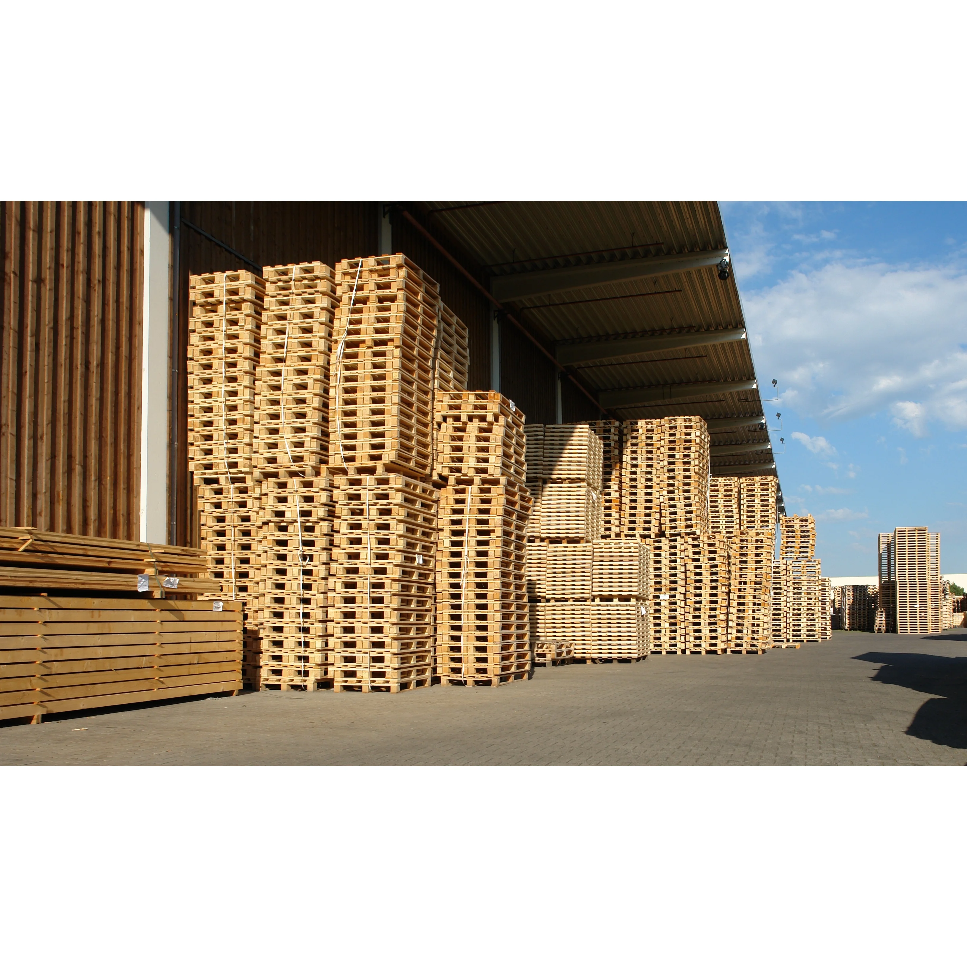 Heavy-duty pallets with standard and special versions| Alibaba.com