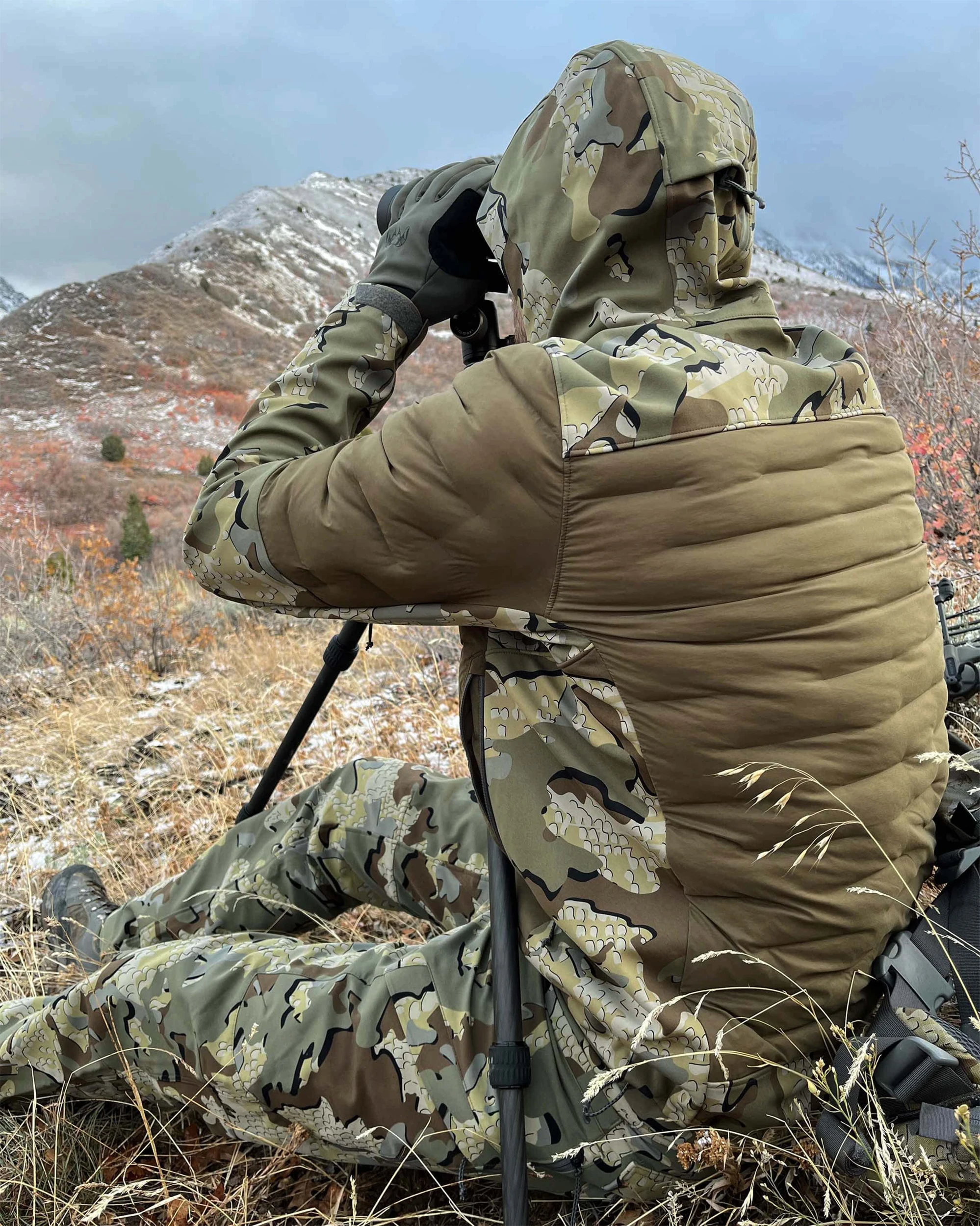 Best Selling Hunting Down Jacket With Insulated Waterproof Seam Tape