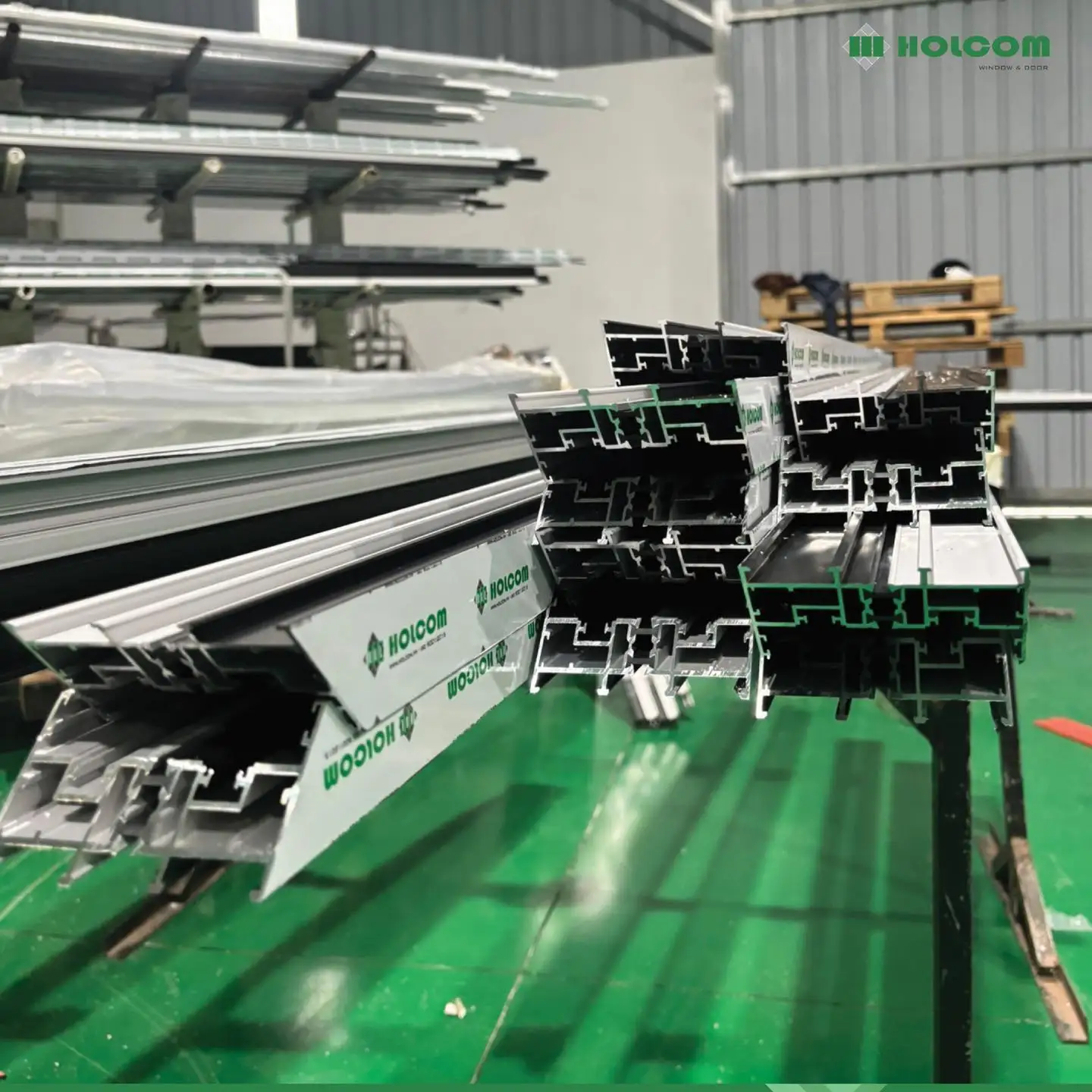 Modern Design Double Hung Windows from Vietnam Sliding Open Style with Fiberglass Screen Netting Aluminum Alloy Frame