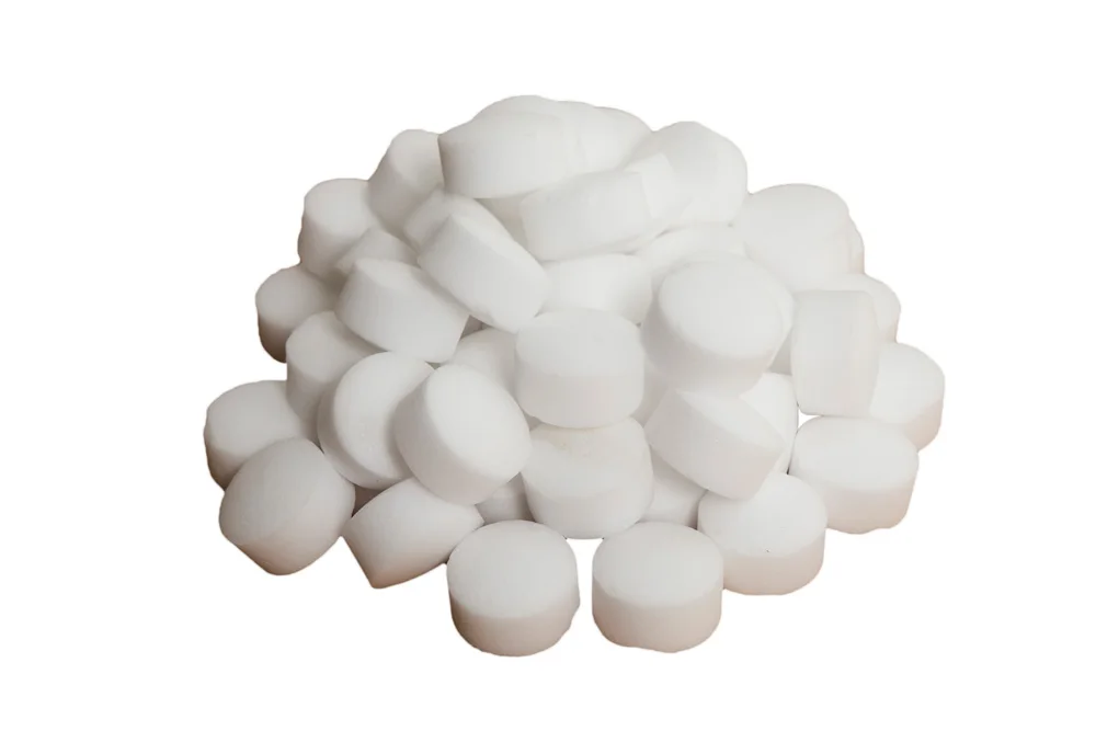 Препараты солевые. Солевые таблетки saltstick. хлопка в таблетках. aqualux refined industrial tablet salt. регенит.