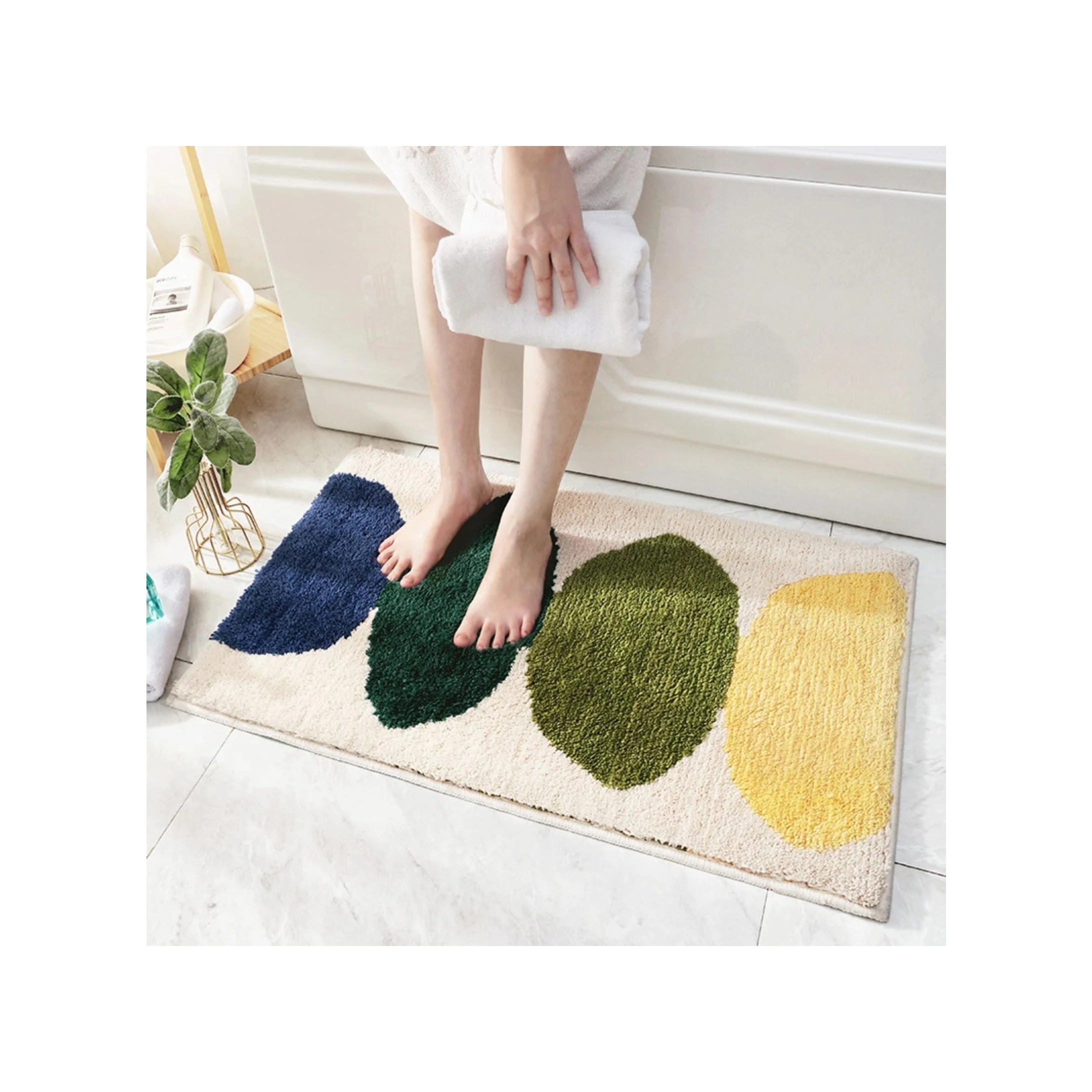 Manufacturer Custom Anti-Slip PVC Bath Mats Dust Proof and Waterproof Shower Bathroom Mat Made of Durable Polyester