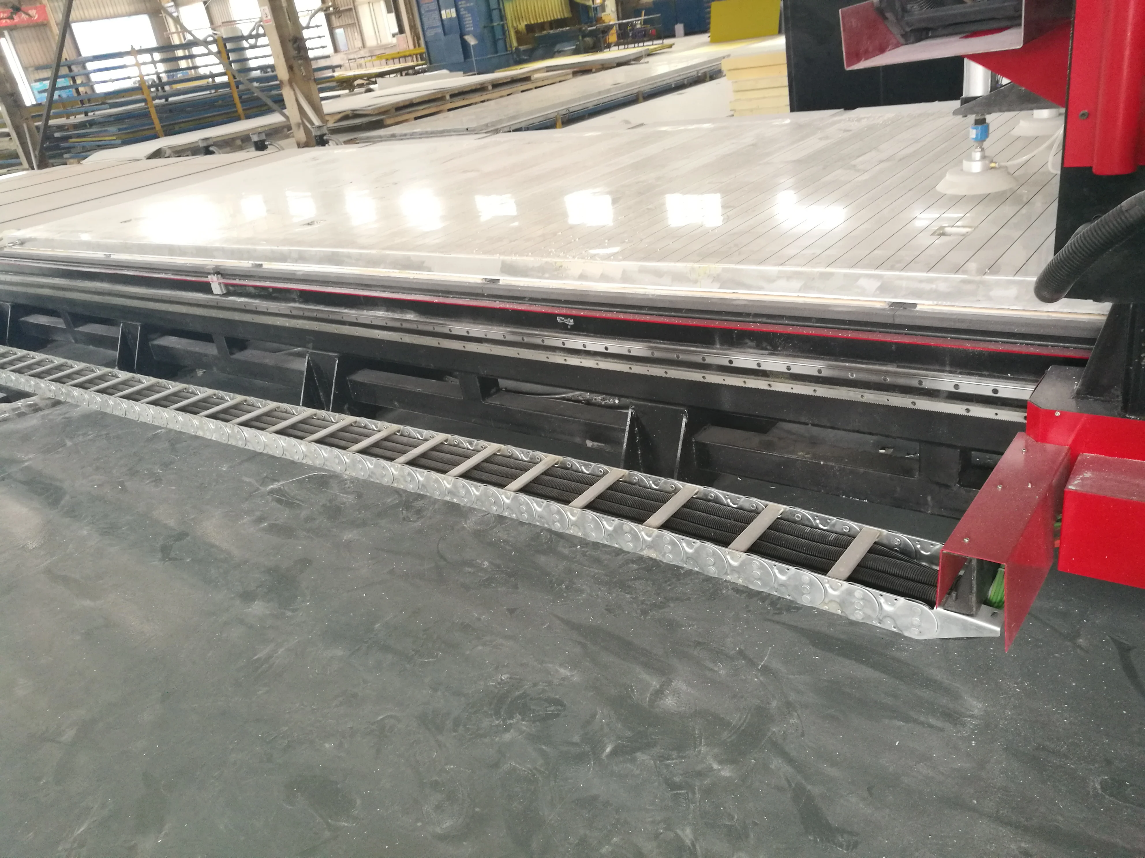 SUNTEC. XPS EPS OBS SIP Composite Panel Cutting 5 Axis  Cnc Router Machine with Saw