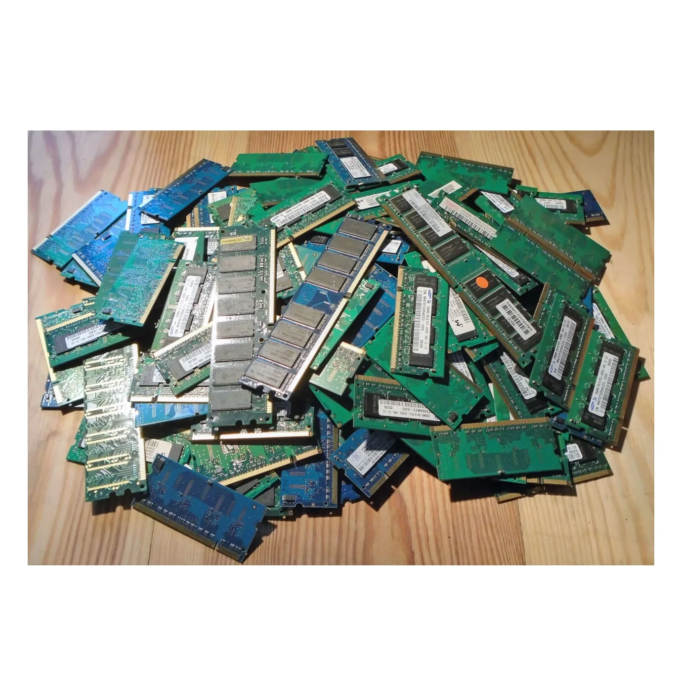 Bulk Stock Available Of Motherboard Scrap Ram Scrap Cpu Processor