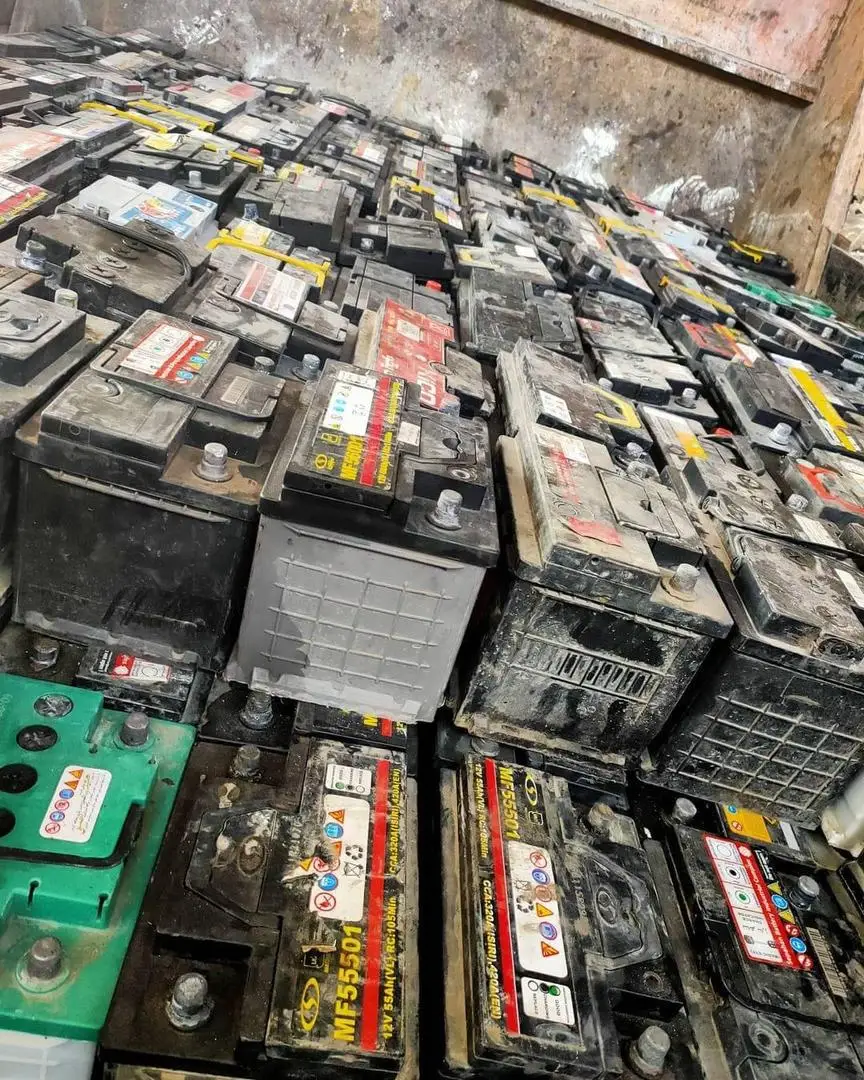 Auto Lead Acid Battery Scrap / Used Telephone Batteries Lead Scrap