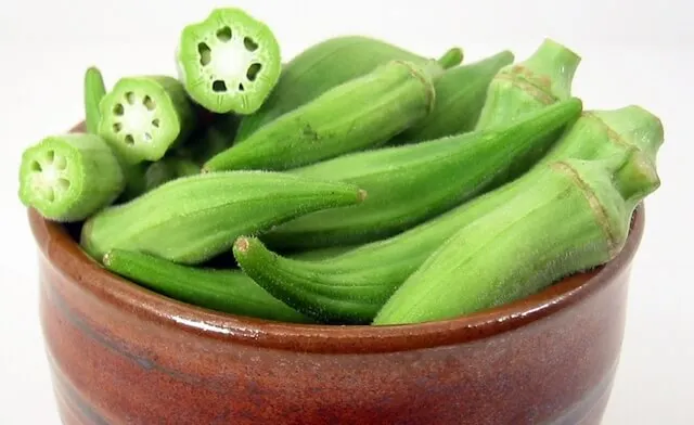 whole and sliced Okra9.jpg