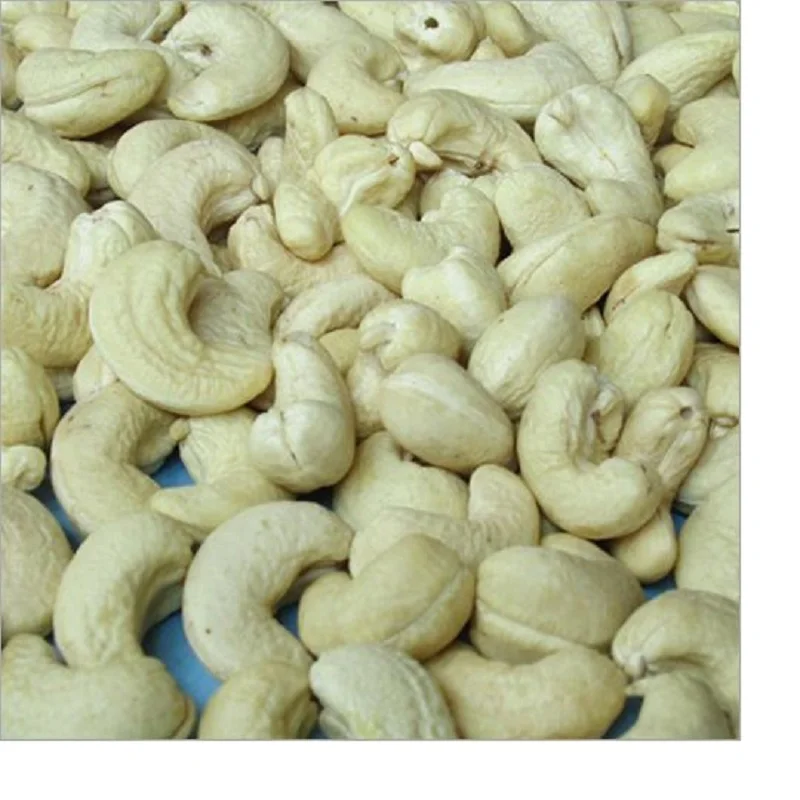 100% Natural Organic Cashew Nuts High Quality W320 Kernel Roasted and Dried Vacuum Packed for Food Use