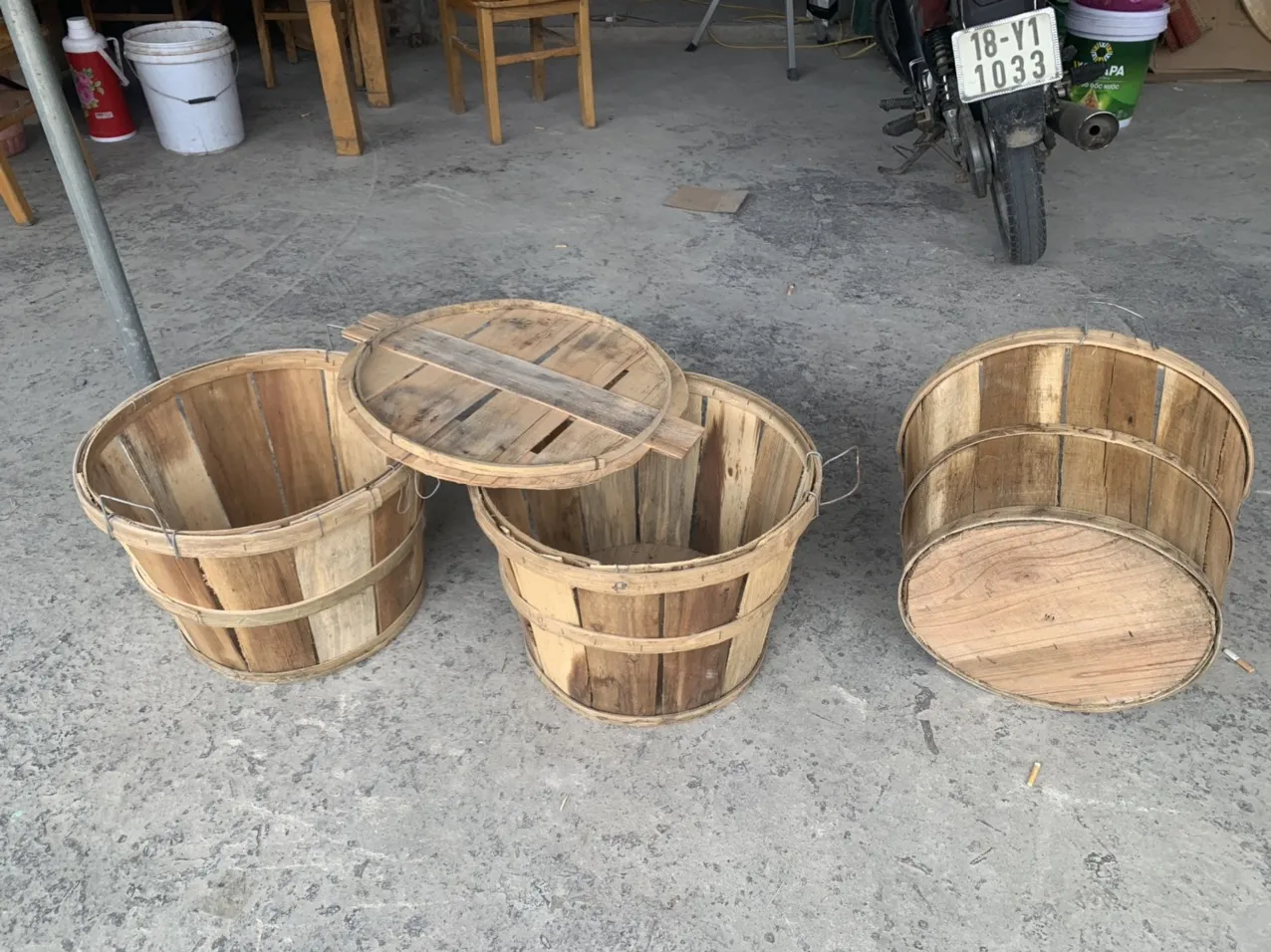 Crab Bushel Basket With Lids Best Price Seafood Containing Bushel