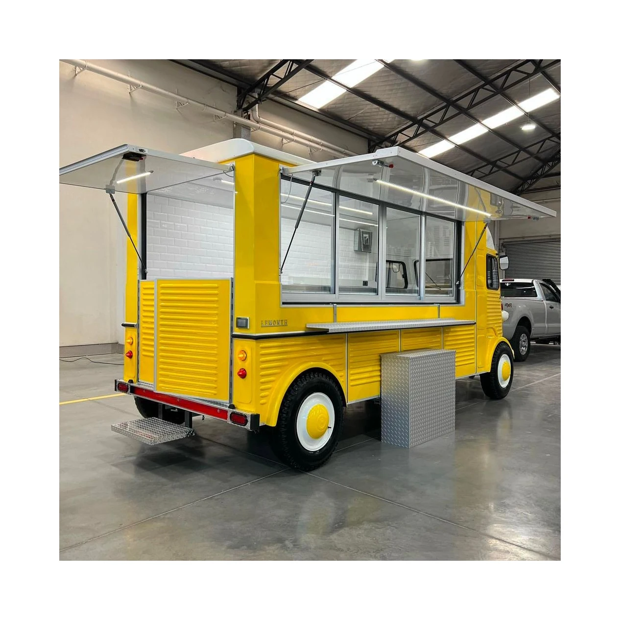 Custom Small Standard Concession Fast Food Trucks Mobile Food Trailer