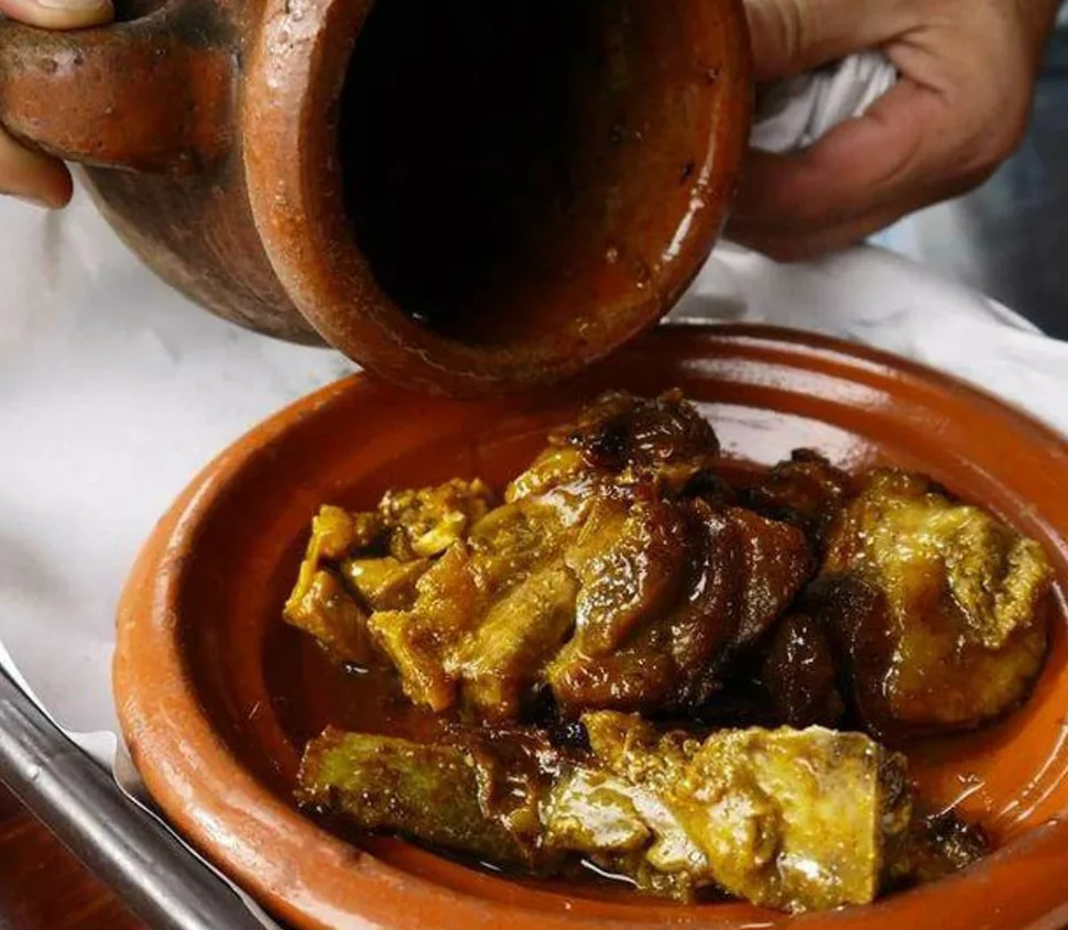 Cooking Moroccan Tajia Pot Handmade and Glazed in Marrakech Moroccan Tajines Cookware Sets