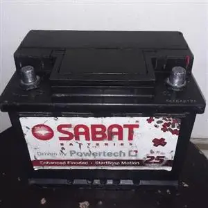 Купить лом аккумулятора/лом автомобильного аккумулятора/осушенный свинцово-кислотный аккумулятор, дешевая распродажа