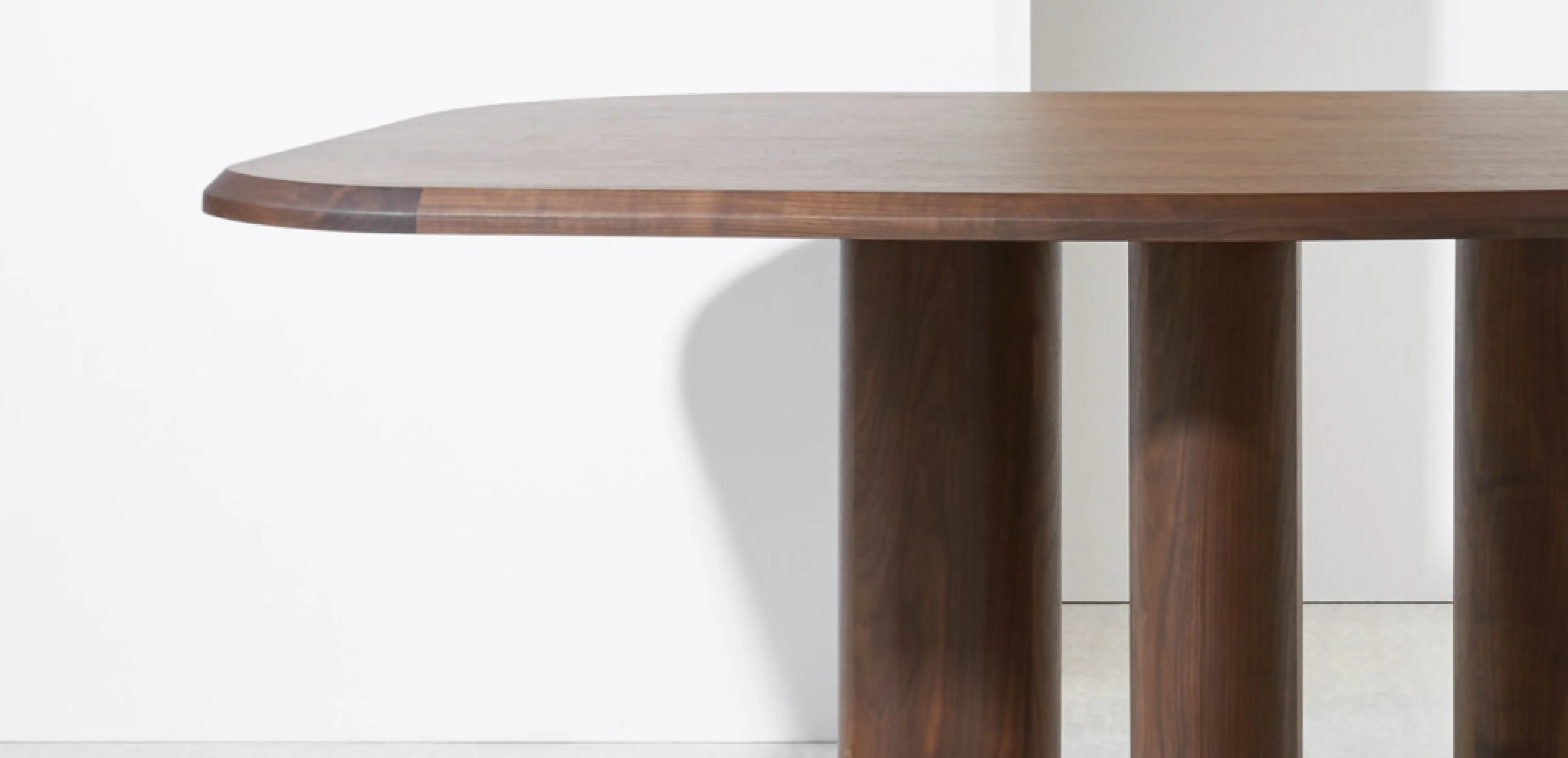 Rough Dining Table With Asymmetric Round  Solid Wood Legs for Dining Room, Restaurant or Bar Furniture