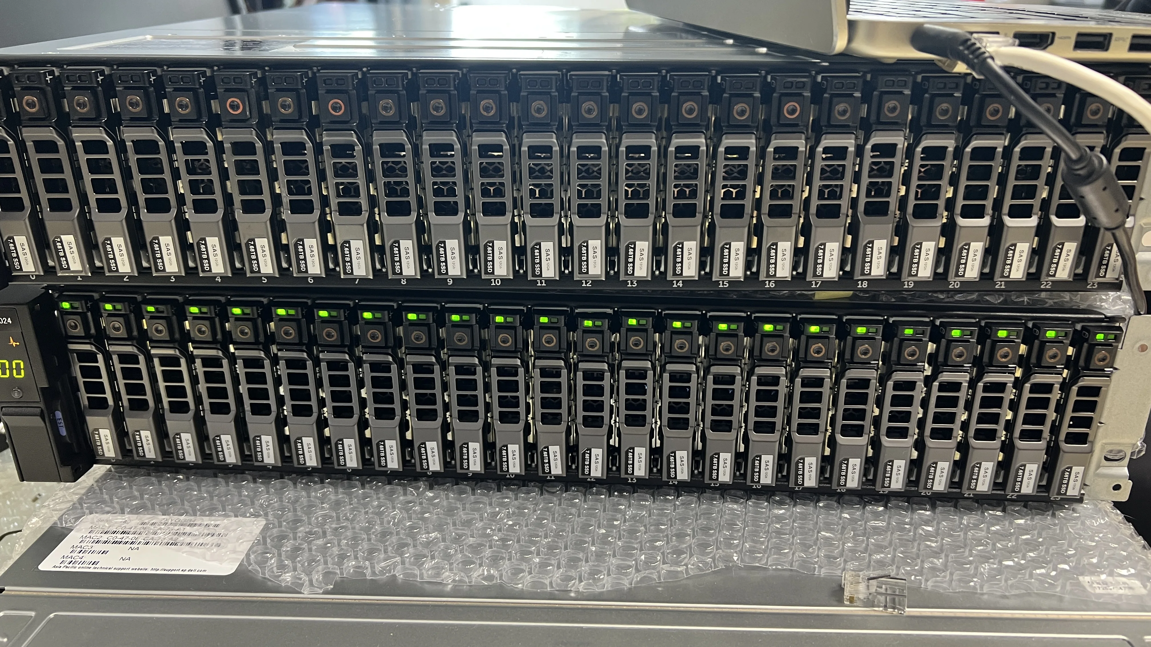 Dell PowerVault ME5024 অল-ফ্ল্যাশ অ্যারে | 24x 3.84TB SAS SSD | 8x 25Gb SFP28 পোর্ট | 92TB কাঁচা ক্ষমতা