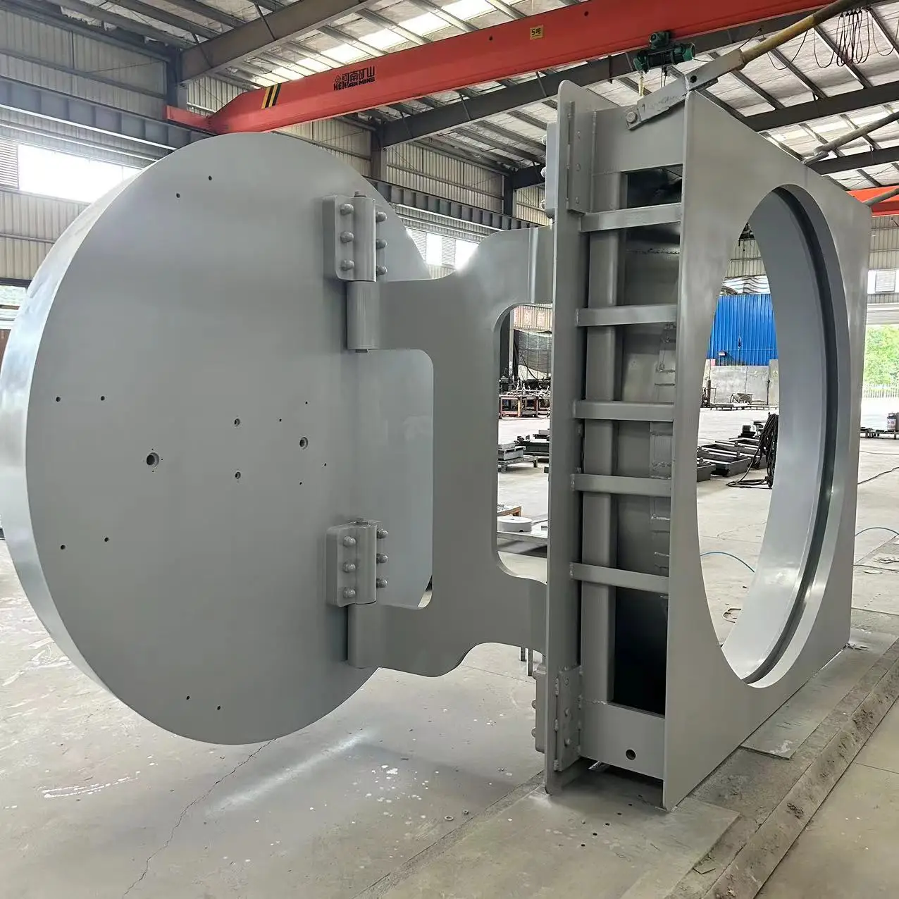 Steel Circle Vault Door with Color Painting and Heavy Hinge Relocking Device Vault Door for Decorative