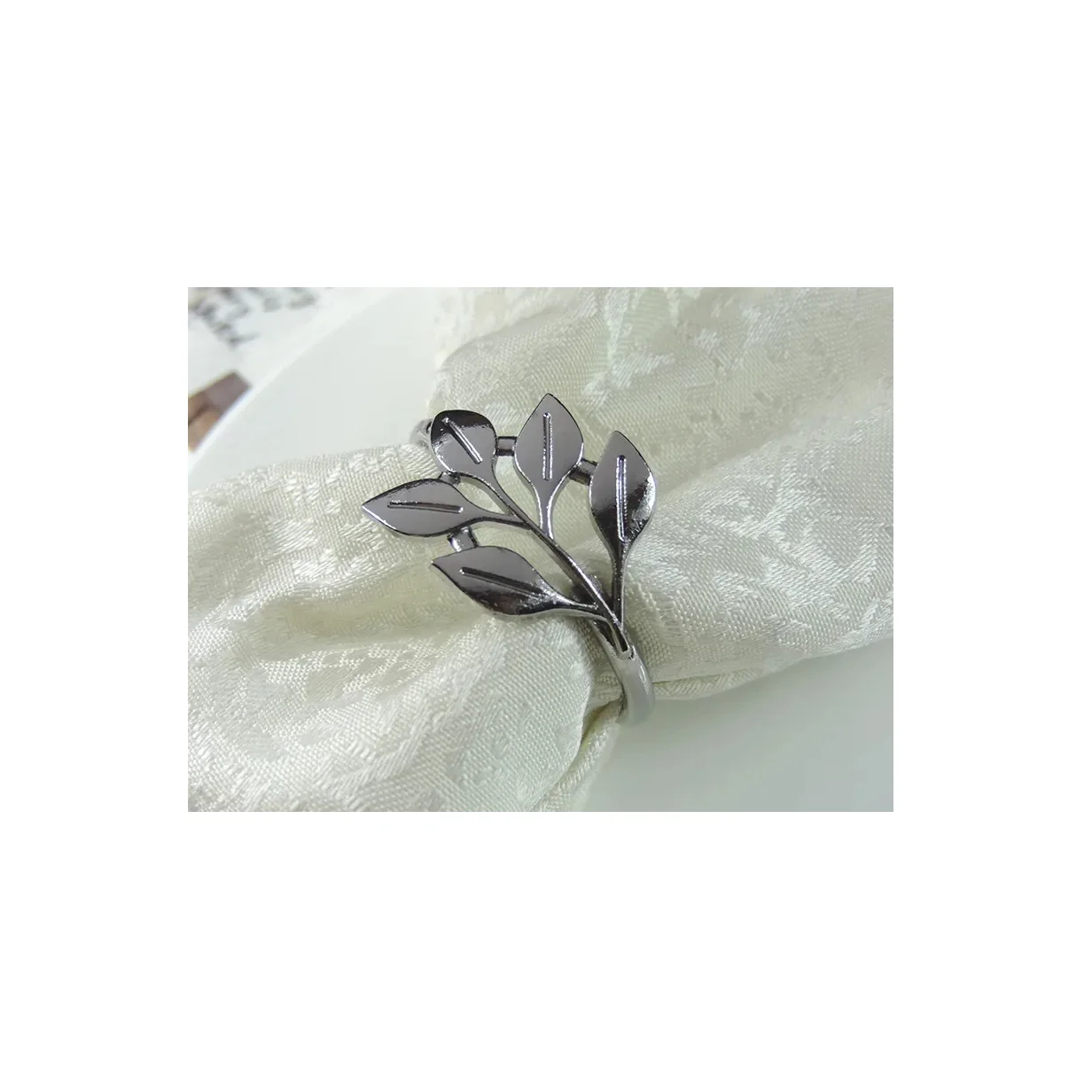 Luxury Design Metal Napkin Ring Gold Plated Handmade Wholesale Napkin