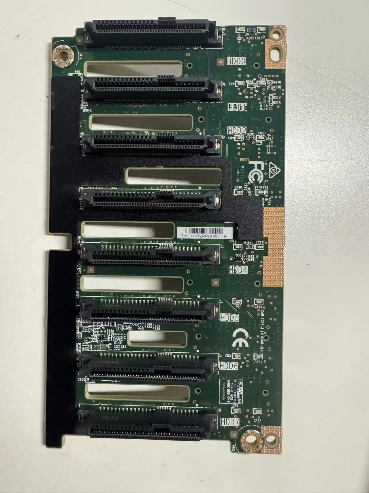 Lenovo ThinkSystem SR650 V3 2U 8x2.5" AnyBay Backplane Option Kit (4XH7A82913) for Flexible Storage Deployment