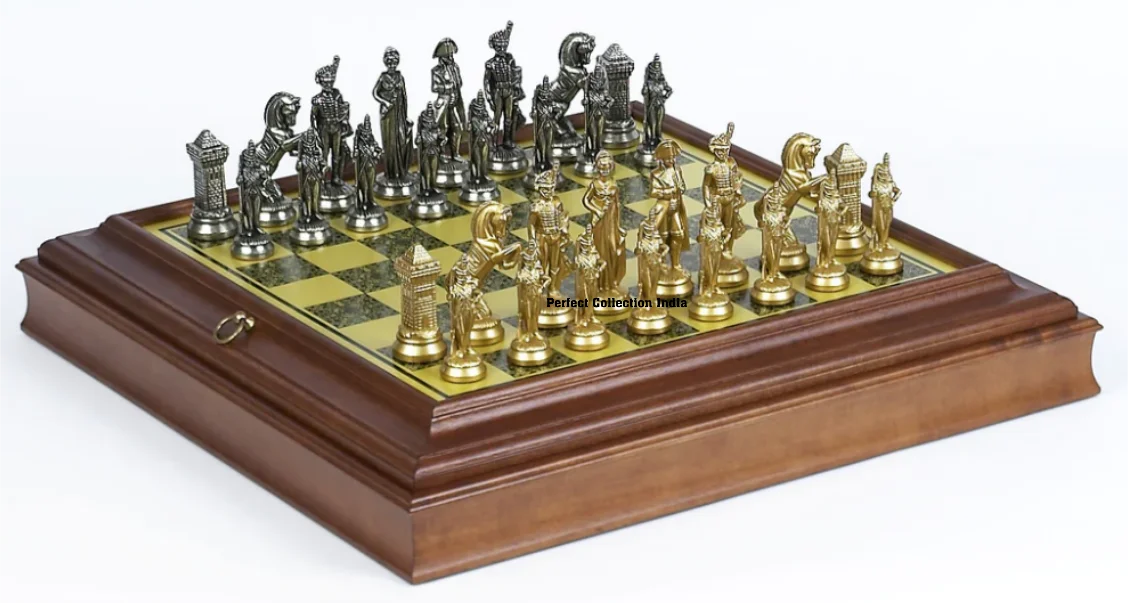 Magnificent Chessmen & Superior Board Chess Set Luxury Gold And Silver 