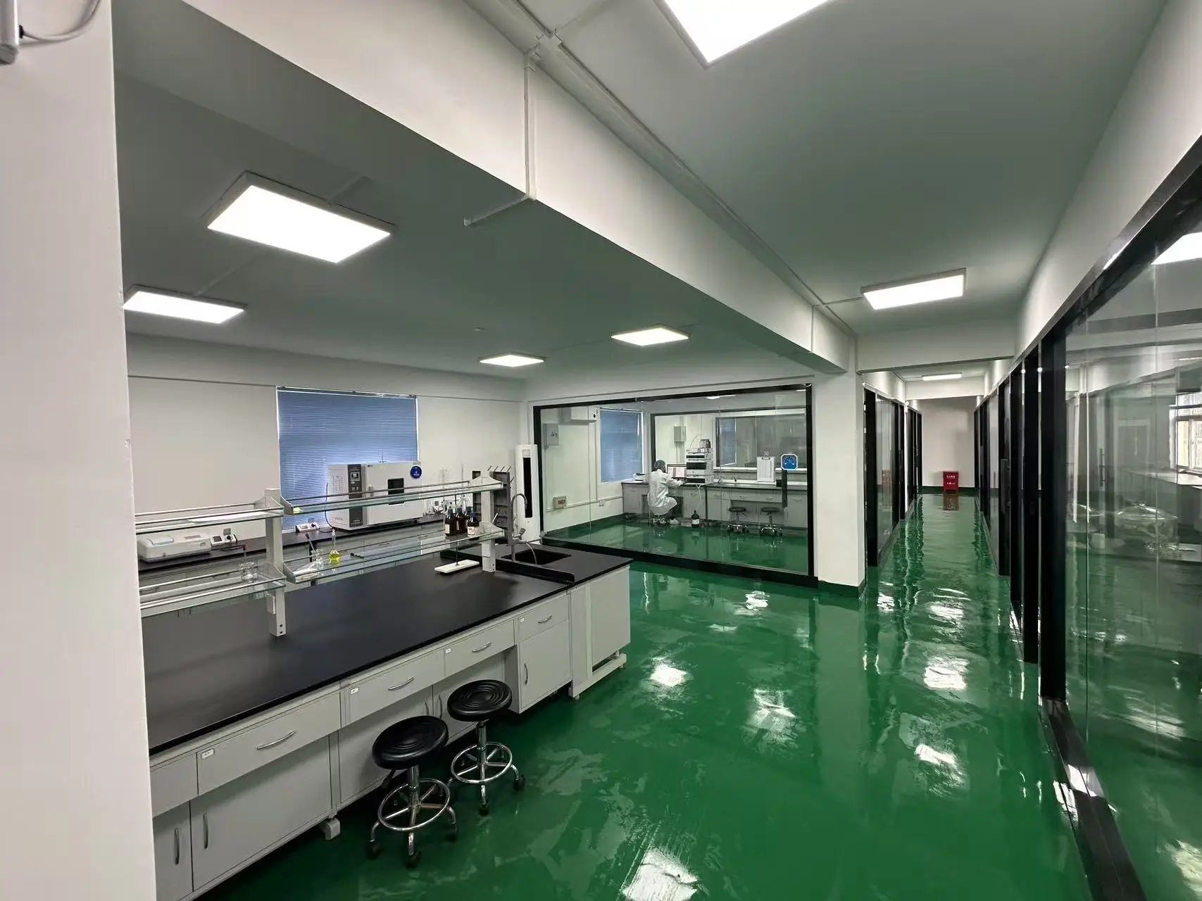 Xi'an Seven Herb Biotech Ltd. 3