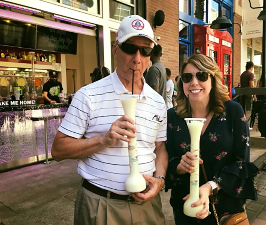 Customized 700ml 24oz Promotional Baseball Bat Shaped Beer Cups Stand