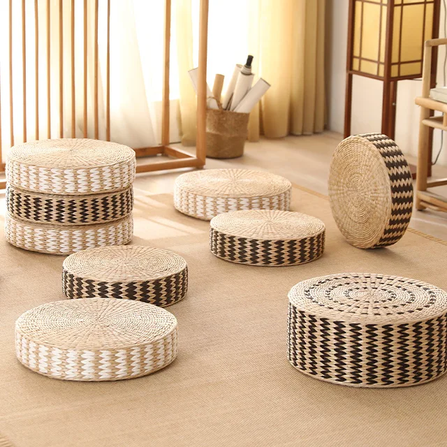 2023 NEW Handmade Natural grass Column Shaped Futon Cushion EPE cotton filling Japanese style tatami mat cushion