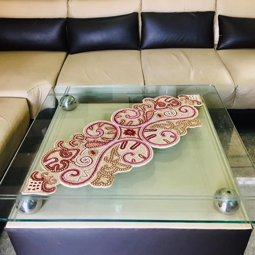 New Modern Light Luxury Table Runner Polyester Jacquard Antiwrinkle