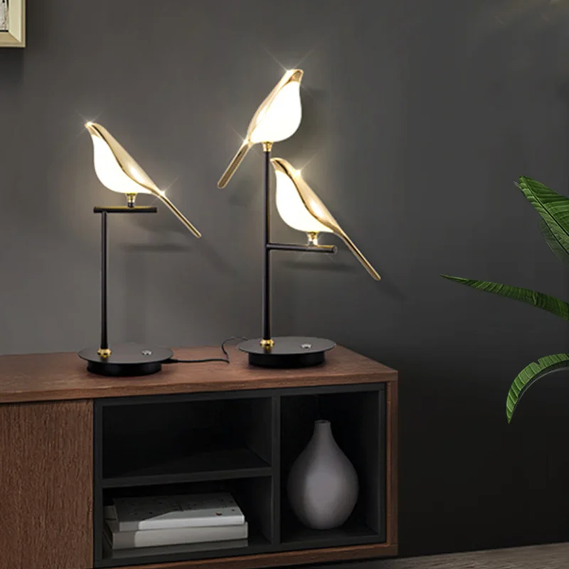 Modern  LED Metal Table Lamp with Touch Control Bird Shade Custom Packing Warm White Lighting Decor  for Indoor Use for Room