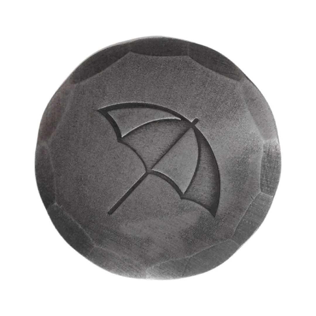 Custom Various Design Ball Markers Golf Embossed Alphabet Roundness Magnetic Metal Golf Ball Marker supplier
